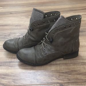 GREAT CONDITION Moto Boots Olive Green - Size 7.5